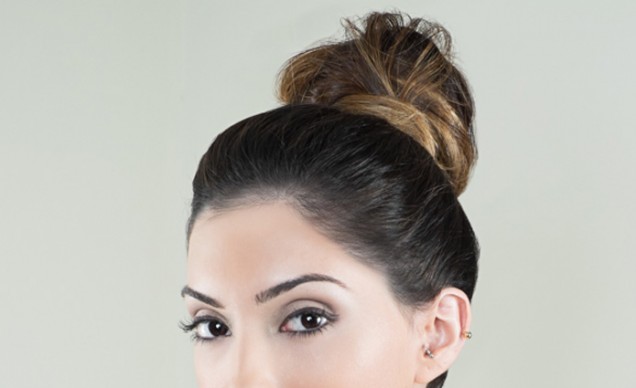Hair Tutorial: How to get a topknot bun